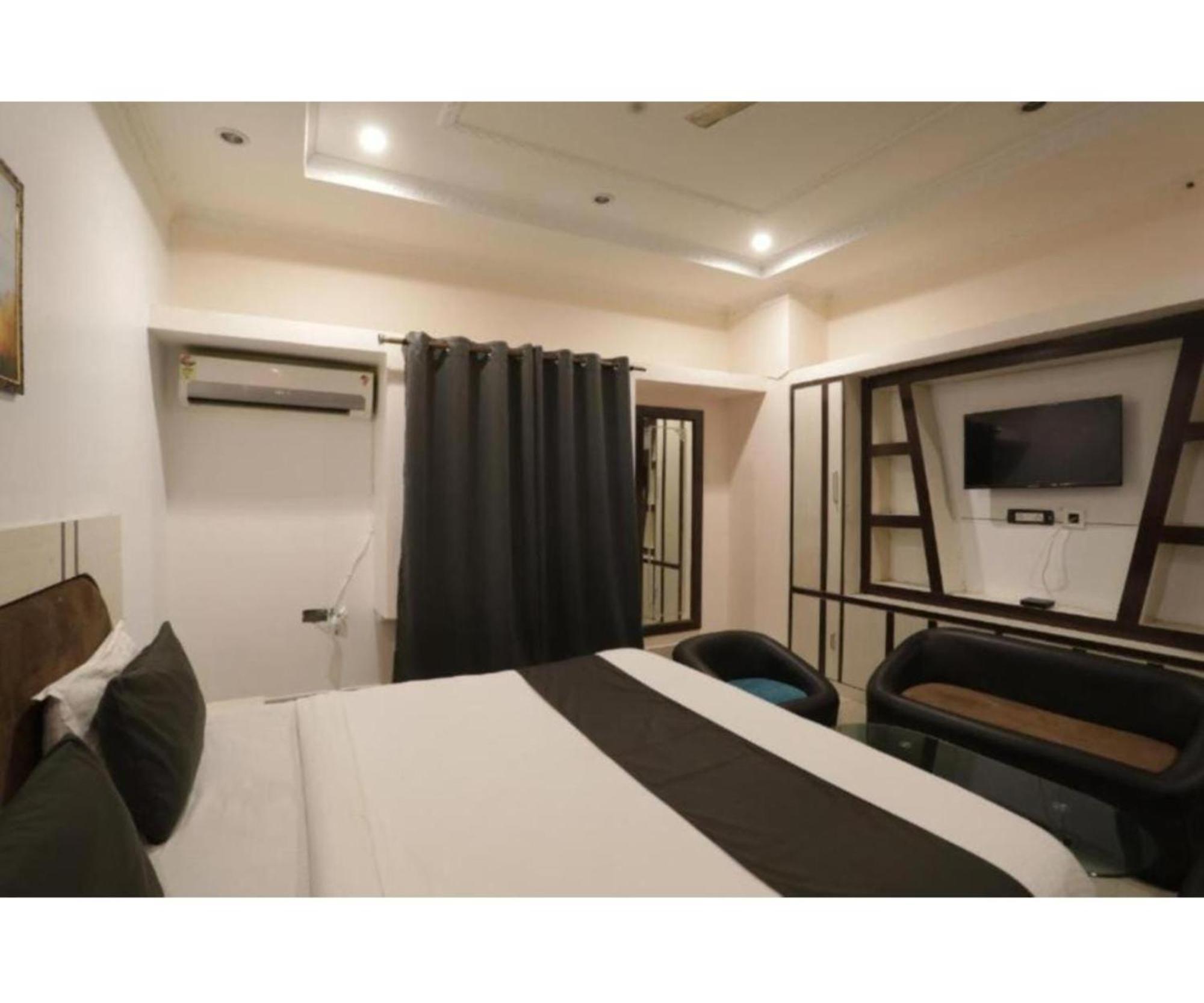 Day S Inn Luxury Stay Near Care Hospital In Budget Friendly Price Best Seller بوهفانيشفار المظهر الخارجي الصورة