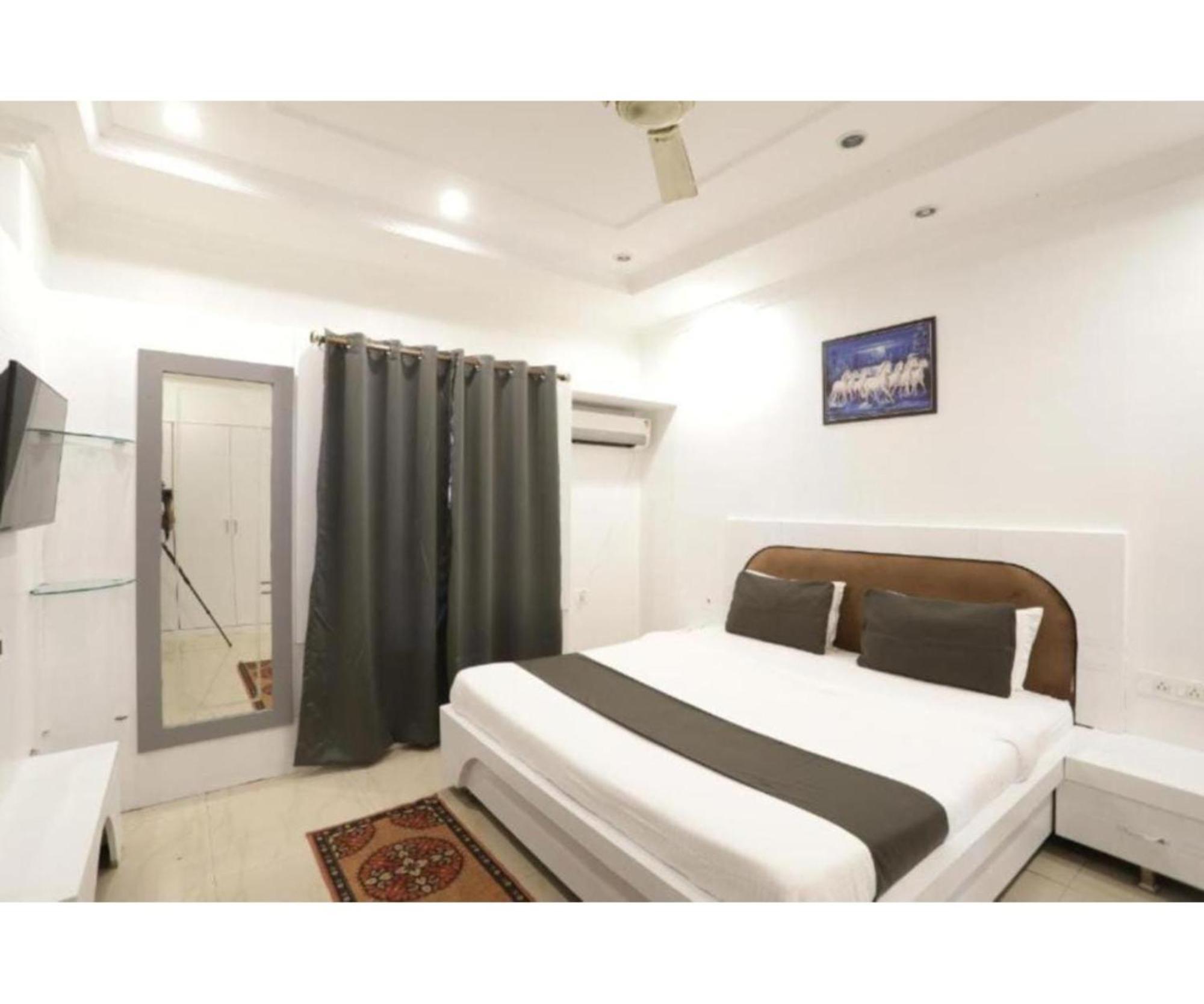 Day S Inn Luxury Stay Near Care Hospital In Budget Friendly Price Best Seller بوهفانيشفار المظهر الخارجي الصورة
